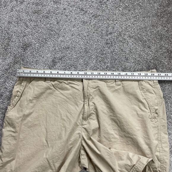 Columbia Chino Shorts Mens Beige Flat Front Slash Pocket Cotton Casual 42x8 - Picture 5 of 13